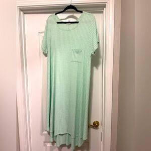 LuLaRoe 2XL Mint Green Casual Carly Dress